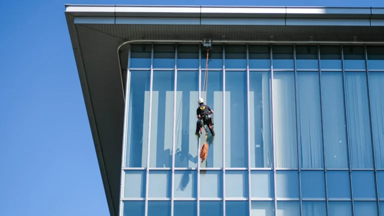How to Reduce Facade Cleaning Costs: A Strategic Maintenance Guide